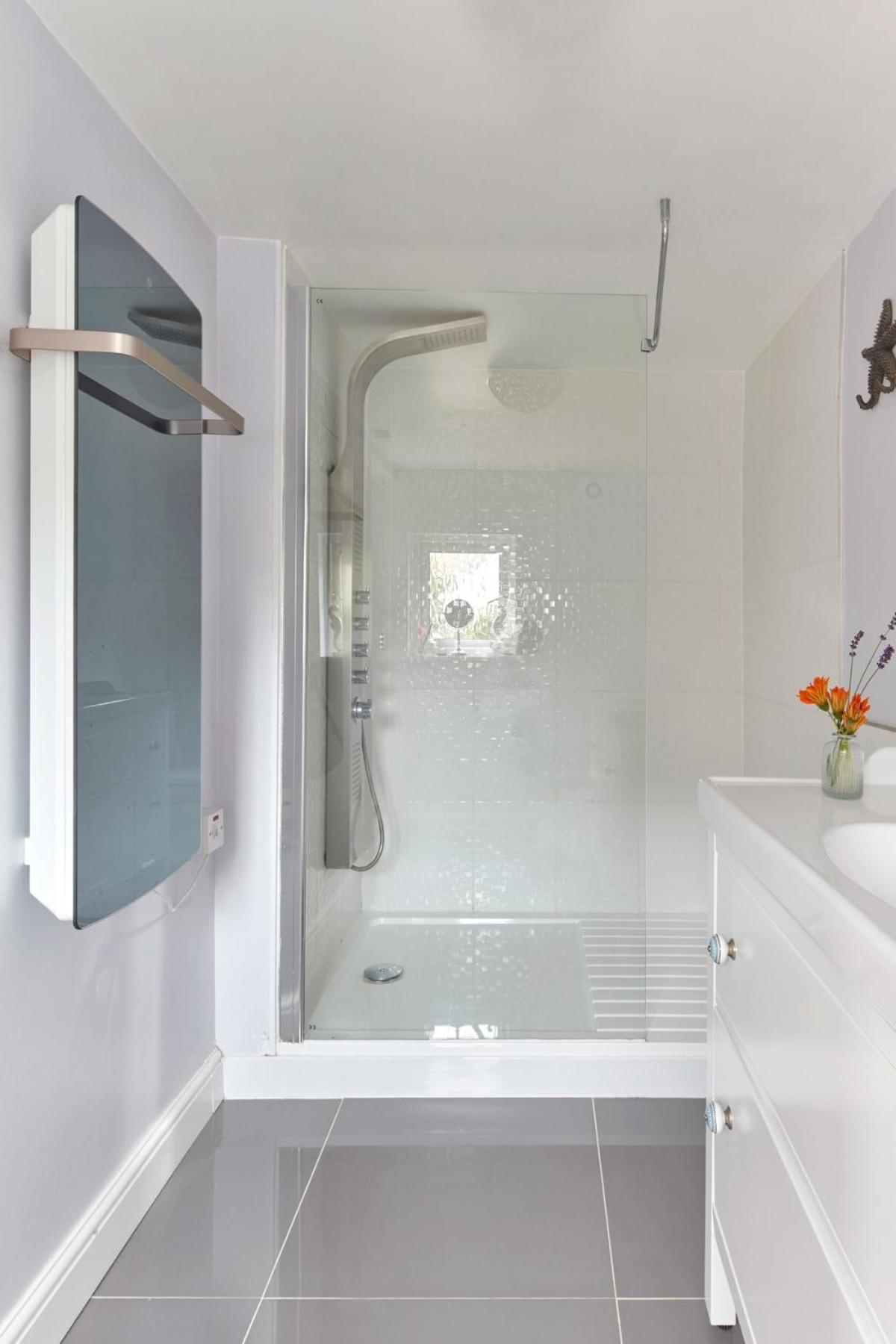 Spacious Coastal Cottage Close To Beach - Bailey Cottage Deal Eksteriør billede